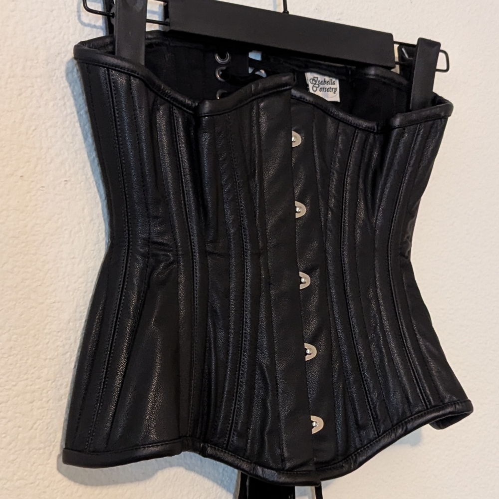 Isabella Corsetry Petite Josephine Underbust in Genuine Leather 20 inches
